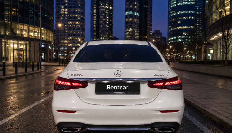 Mercedes-Benz E220D