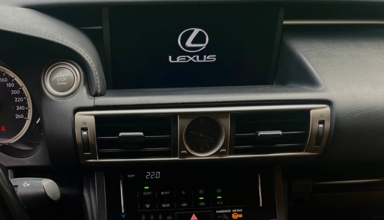 Lexus IS250